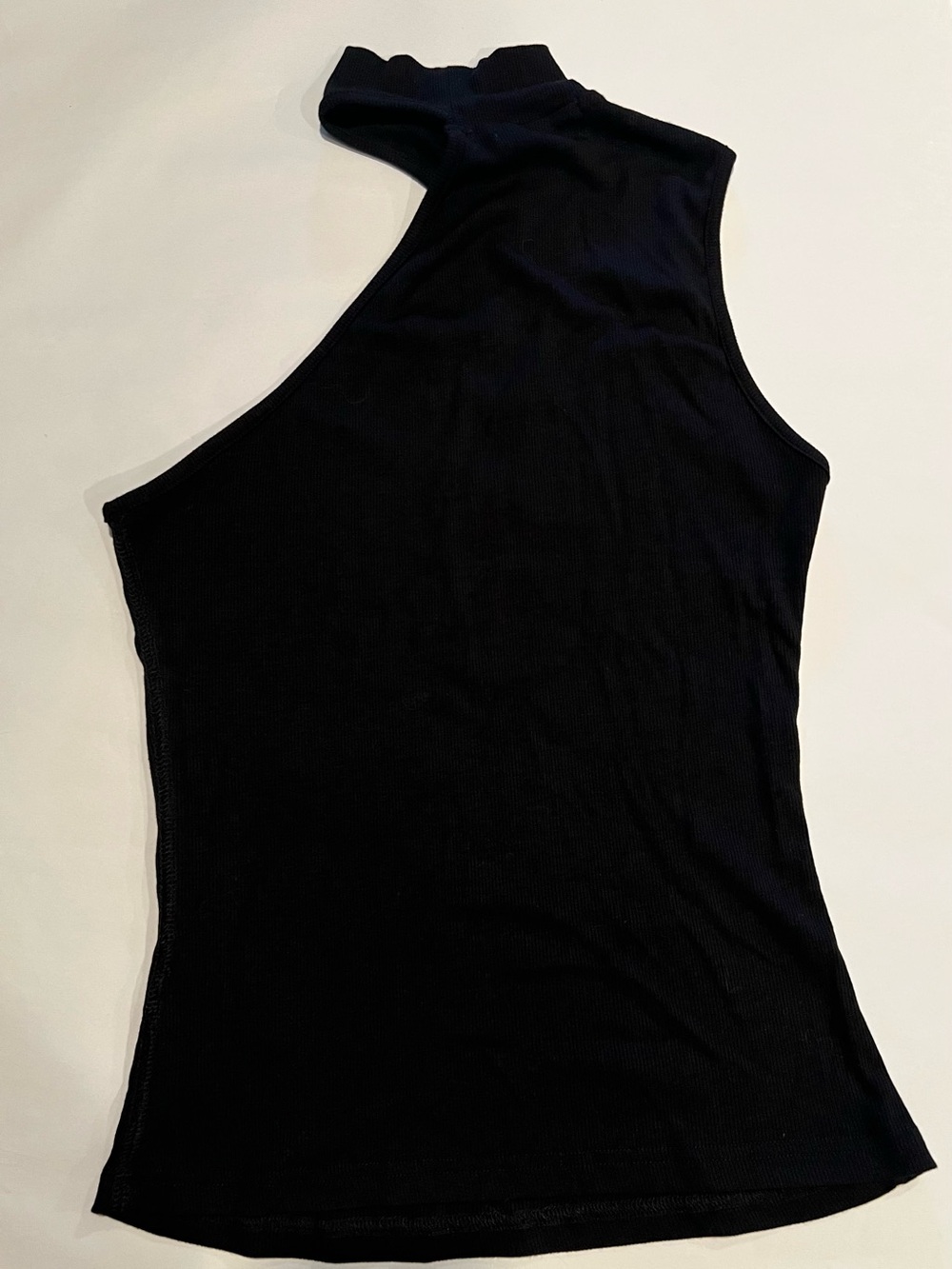 Buckle Black One-Shoulder Mock Neck Ribbed Tank